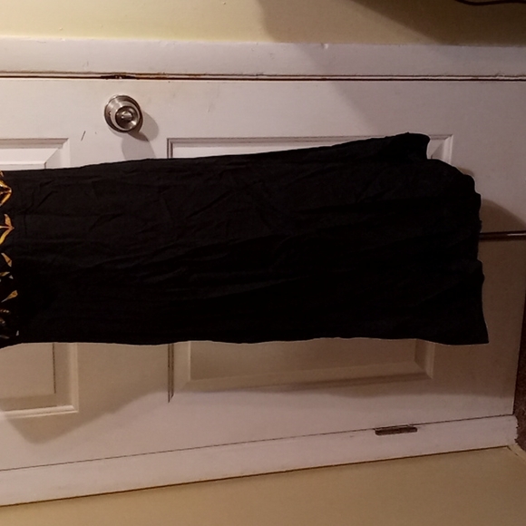 Bali Dress - Picture 2 of 11